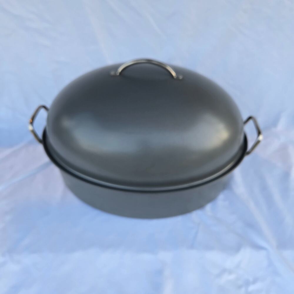 Tools of the Trade Dome Roaster 17" x 14" x 13" - Picture 10 of 16